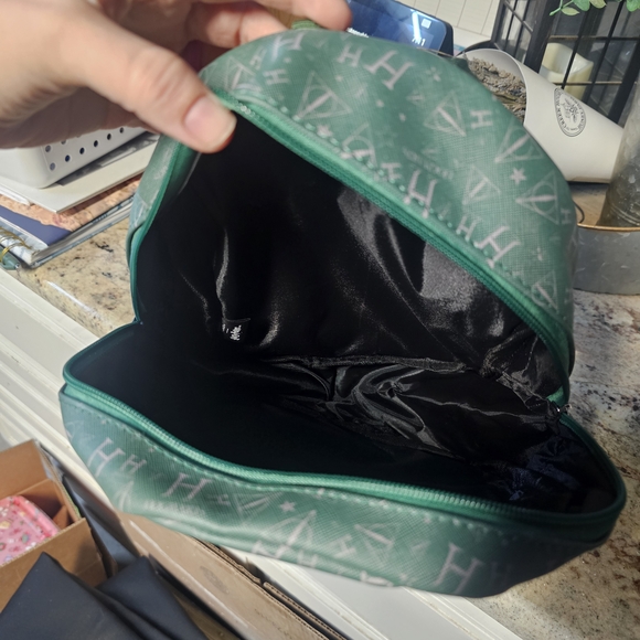 Green Backpack - Picture 3 of 4